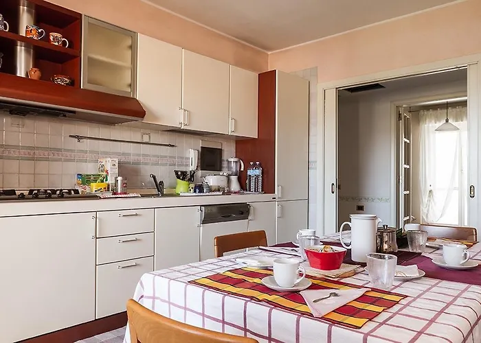 Oda ve Kahvaltı Mareya Cagliari