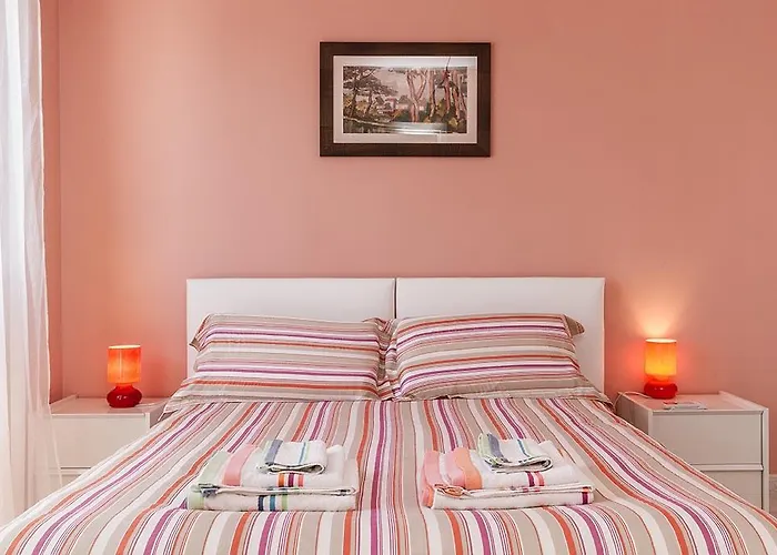 Mareya Oda ve Kahvaltı Cagliari